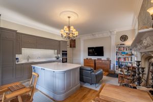 Photo 16- click for photo gallery